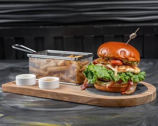 Made in Colombia Burger.